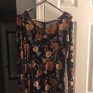 Floral long sleeve dress